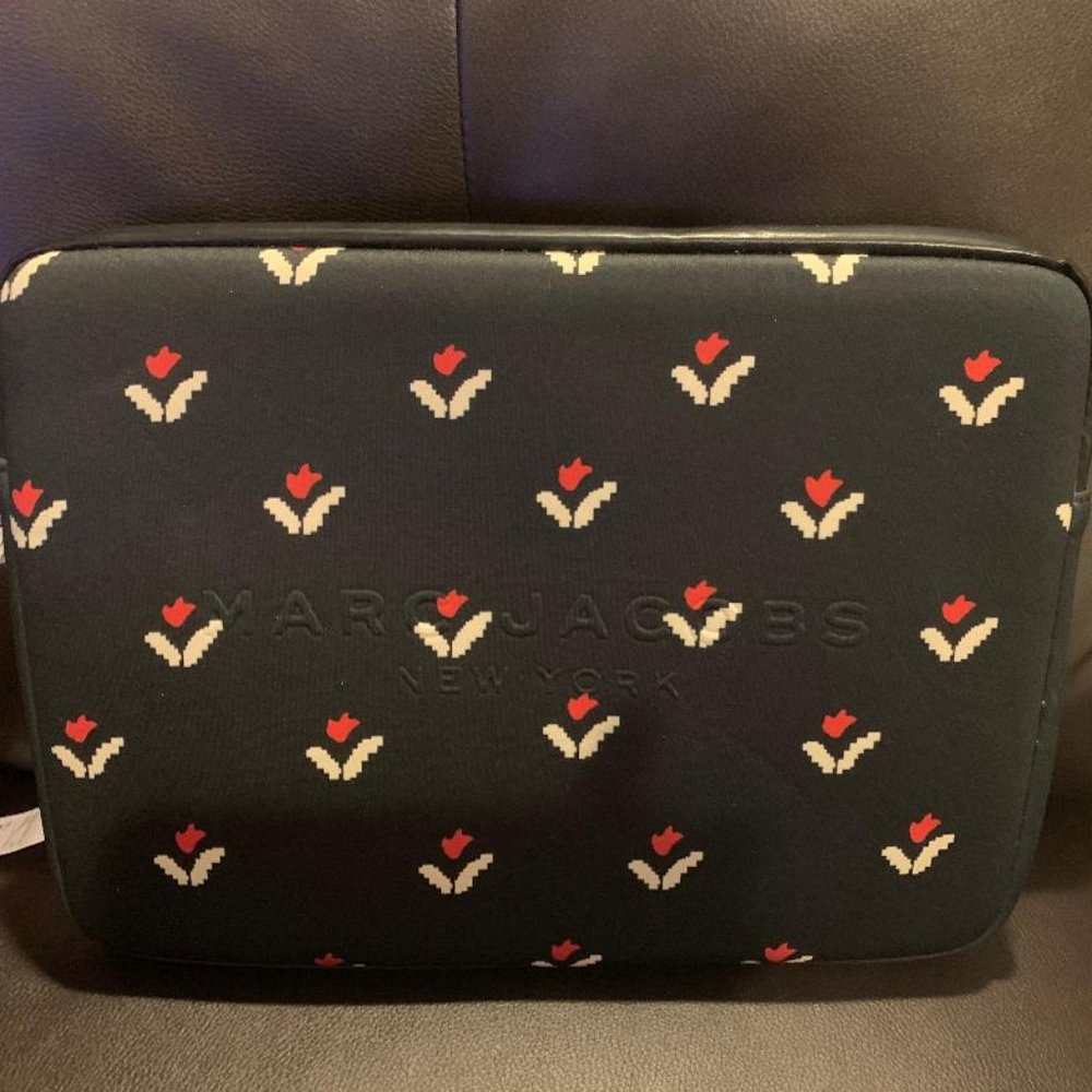 Marc by Mac Jacobs Printed Laptop Sleeve  NEW